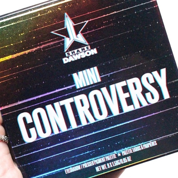 New Jeffree Star Mini Controversy Eye Shadow Palette